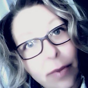 Meet your Posher, Annie